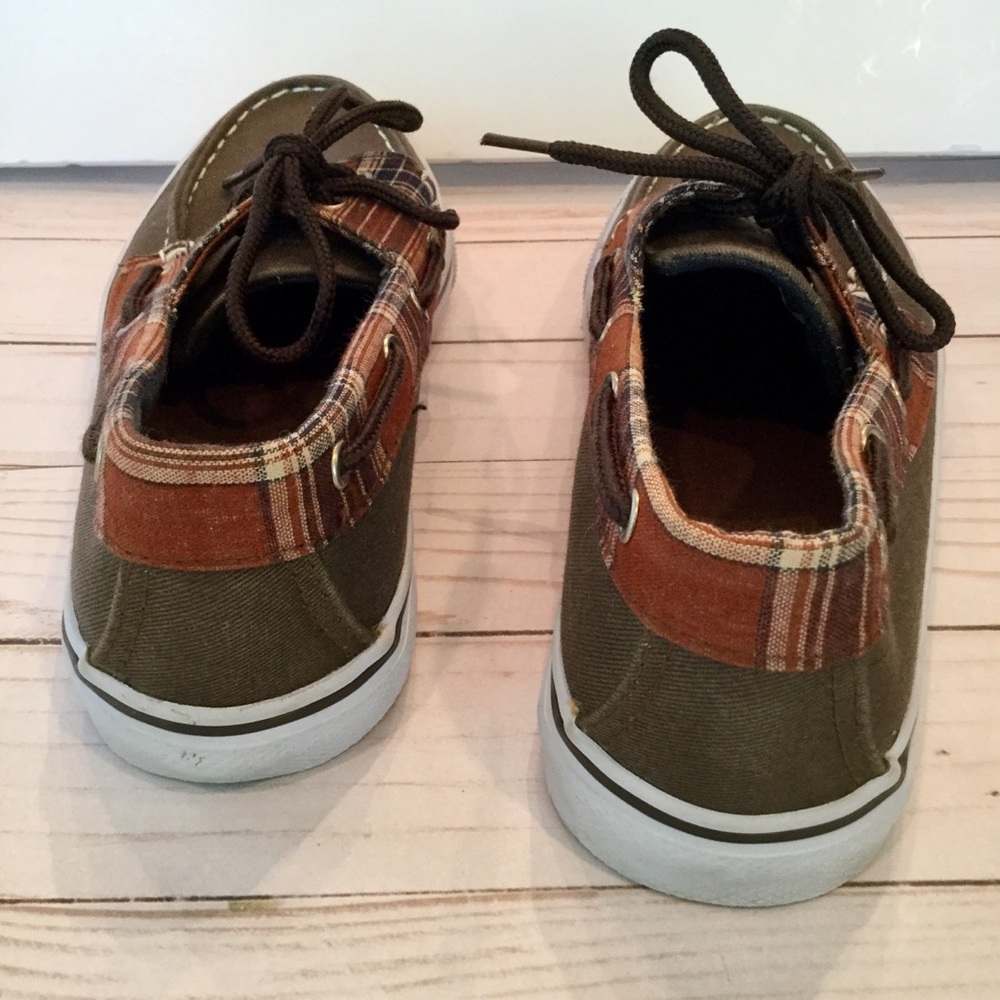 Blue Fin Boat Shoes, 6.5, EUC - Picture 3 of 6